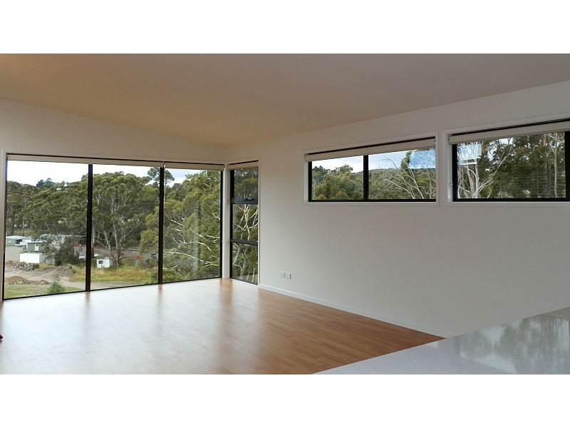 35 Ineke Drive, Kingston TAS 7050