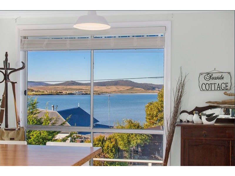 20 Geeves Court, Midway Point TAS 7171