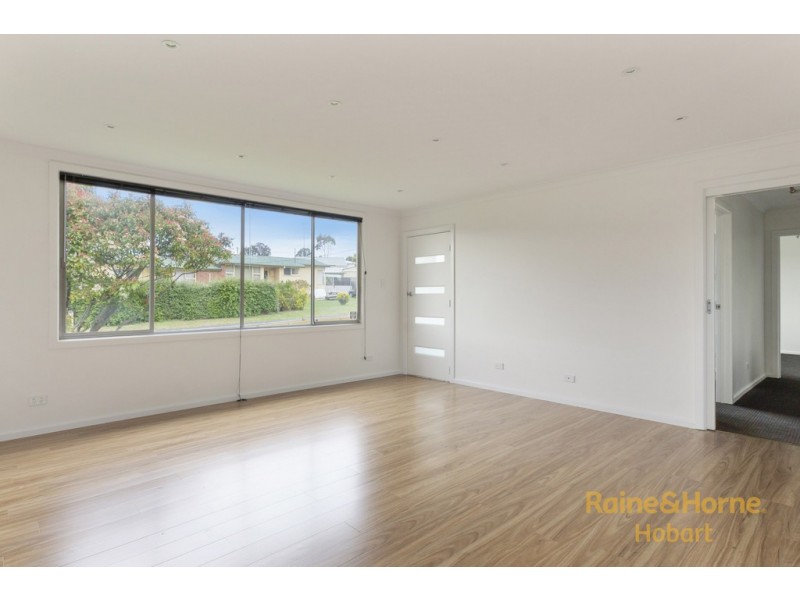 18 Maroubra Circle, Chigwell TAS 7011