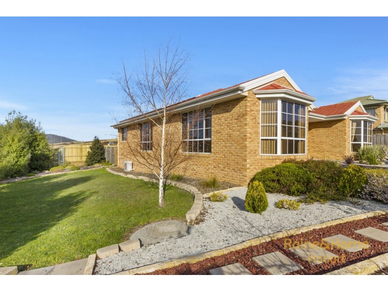 1 Buckingham Drive, Howrah TAS 7018