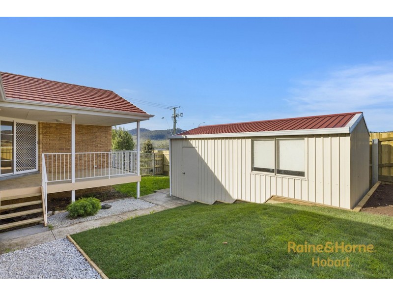 1 Buckingham Drive, Howrah TAS 7018