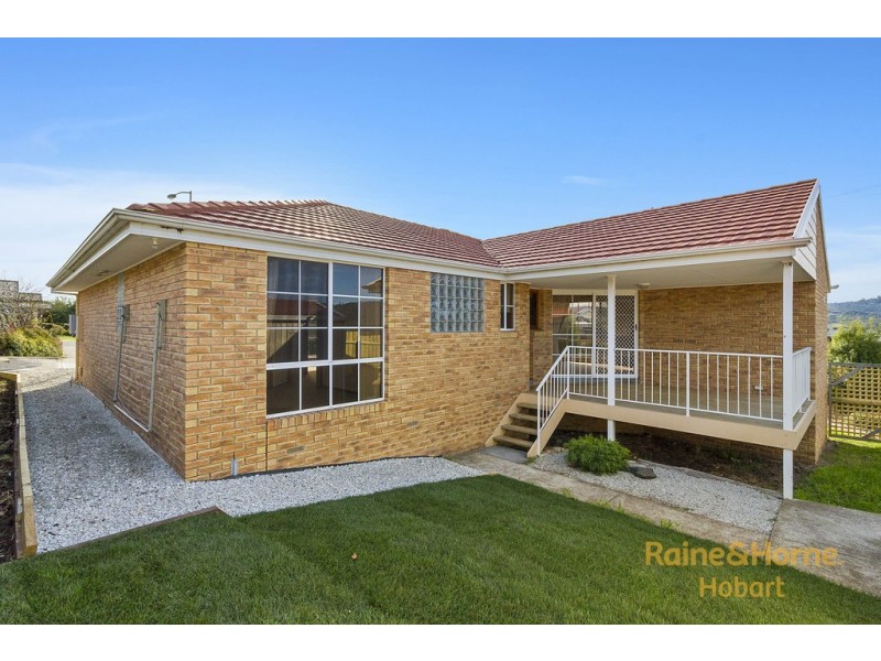 1 Buckingham Drive, Howrah TAS 7018