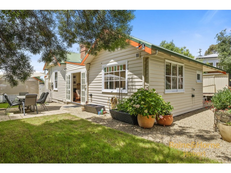 12 Rupara Avenue, West Hobart TAS 7000