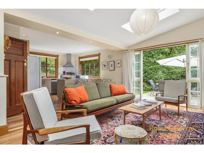 12 Rupara Avenue, West Hobart TAS 7000