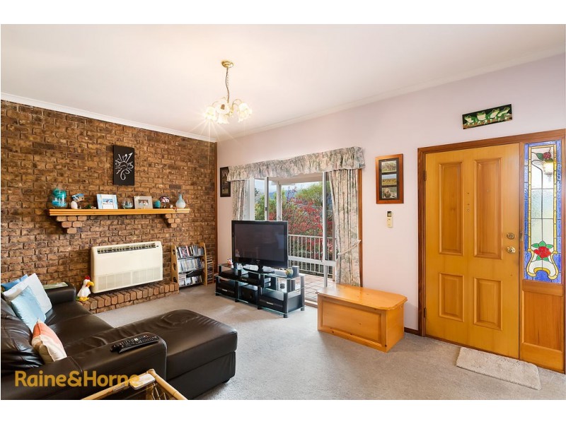 58 Hutchins Street, Kingston TAS 7050