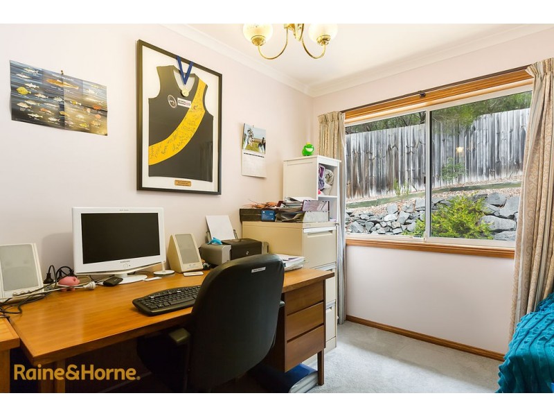 58 Hutchins Street, Kingston TAS 7050