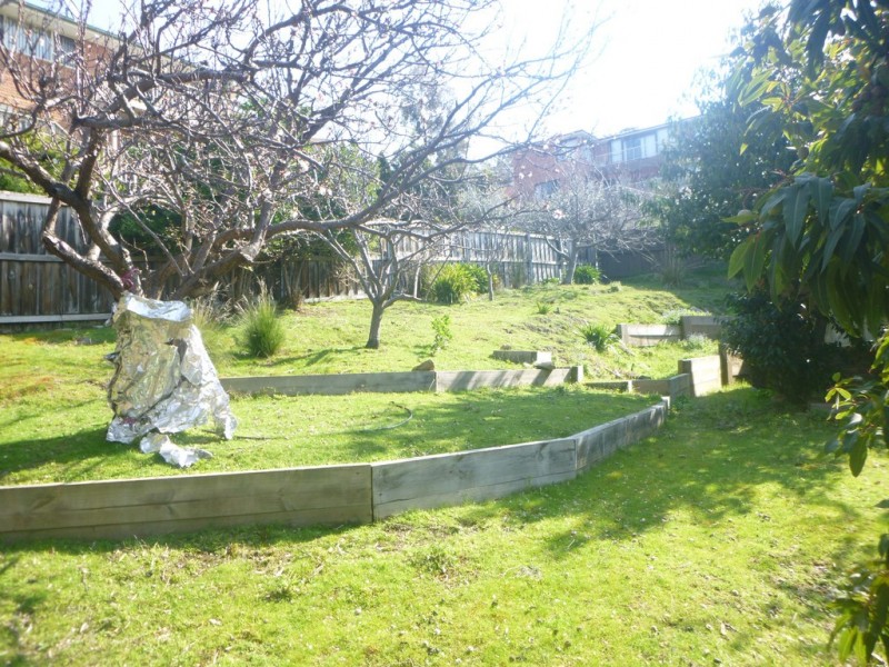 2/74a Knocklofty Terrace, West Hobart TAS 7000