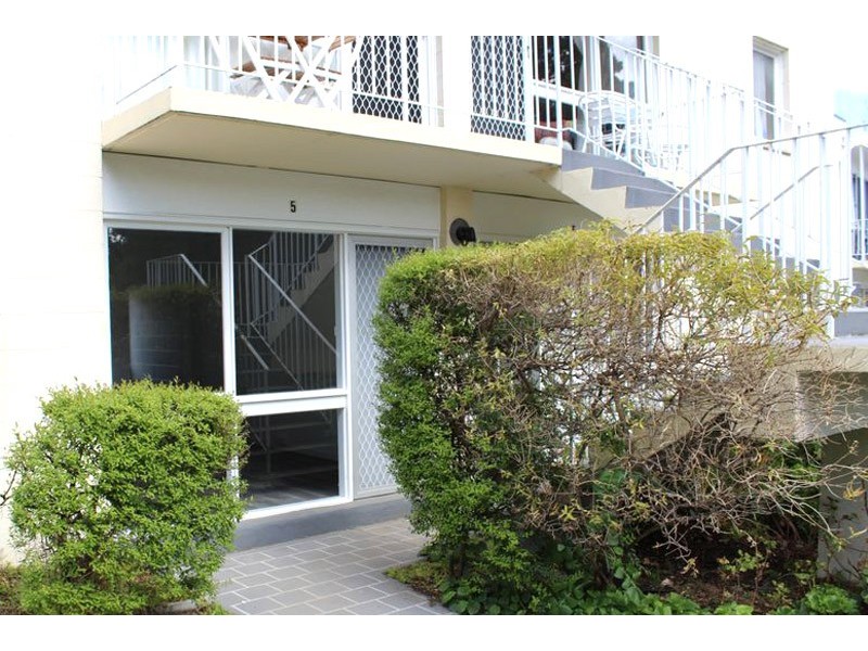 5/5 Beach Road, Sandy Bay TAS 7005