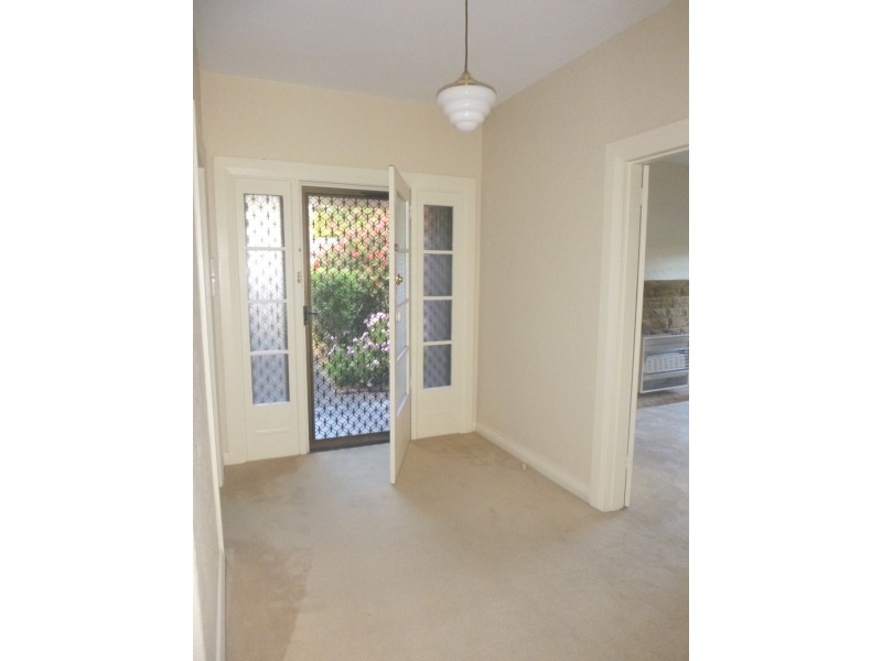 6 Edge Avenue, Lenah Valley TAS 7008