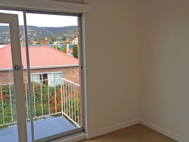 10/7 View Street, Sandy Bay TAS 7005