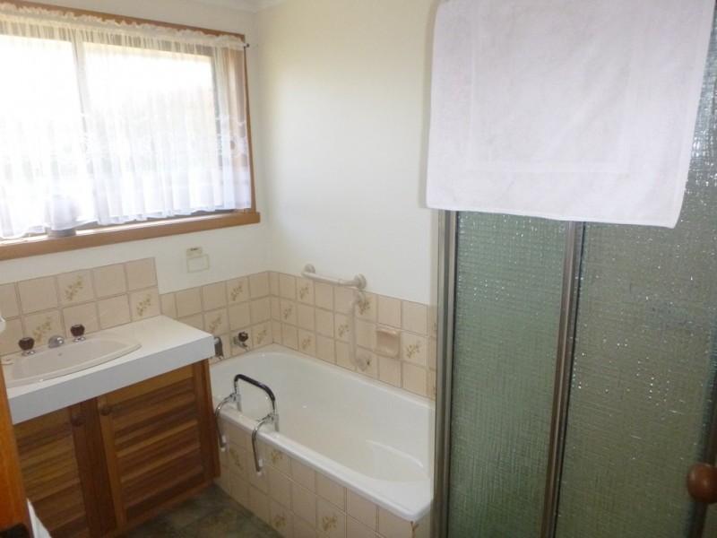 1/142a Hopkins Street, Moonah TAS 7009