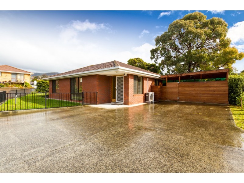 4/3b Shenstone Place, Montrose TAS 7010