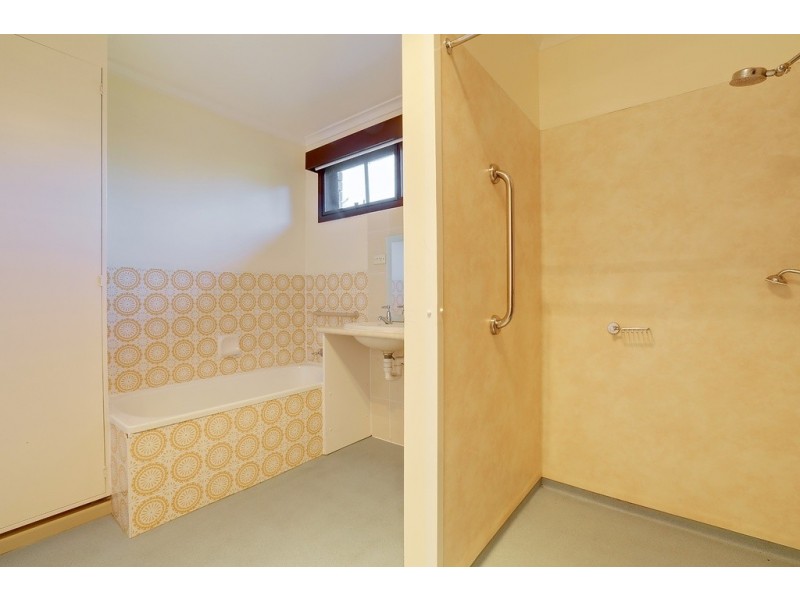 112 Channel Highway, Taroona TAS 7053