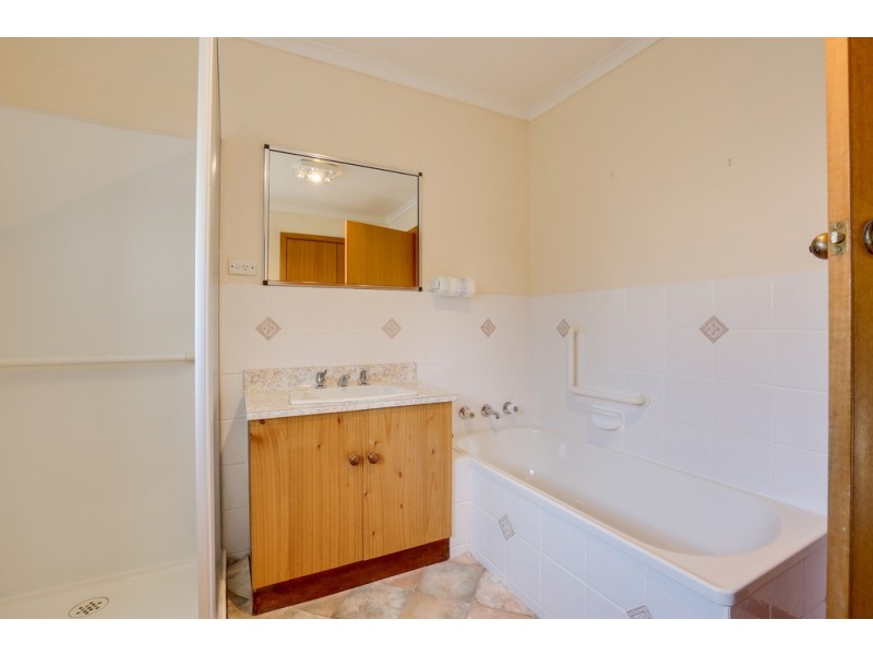 1/18 Longview Avenue, Sandy Bay TAS 7005