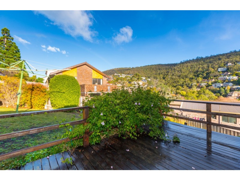 1/18 Longview Avenue, Sandy Bay TAS 7005