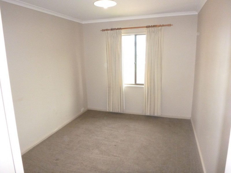 2/5 Erebus Street, Warrane TAS 7018
