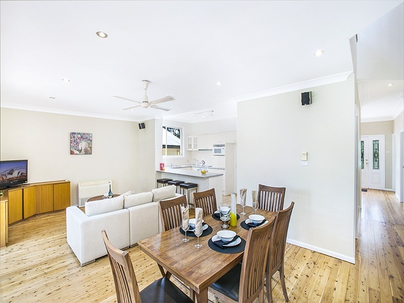 111 Woronora Crescent, Como NSW 2226