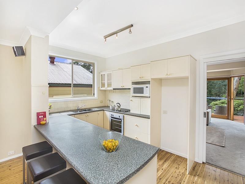 111 Woronora Crescent, Como NSW 2226