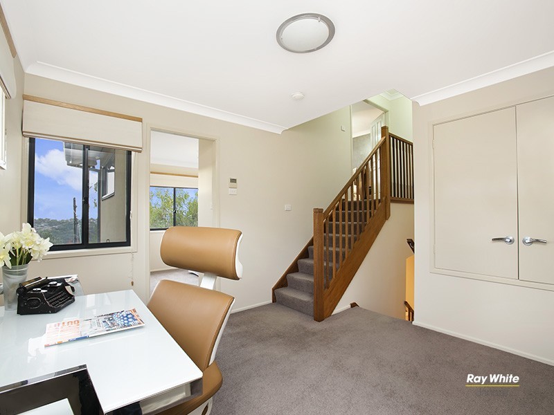 42 Laurina Avenue, Yarrawarrah NSW 2233