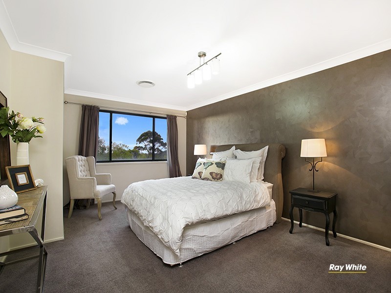 42 Laurina Avenue, Yarrawarrah NSW 2233