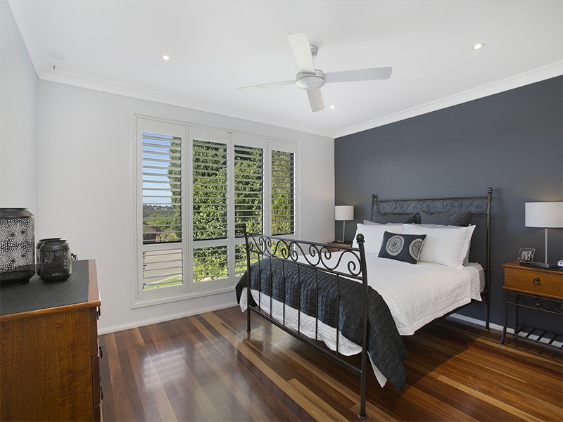 10 Honeyeater Place, Woronora Heights NSW 2233