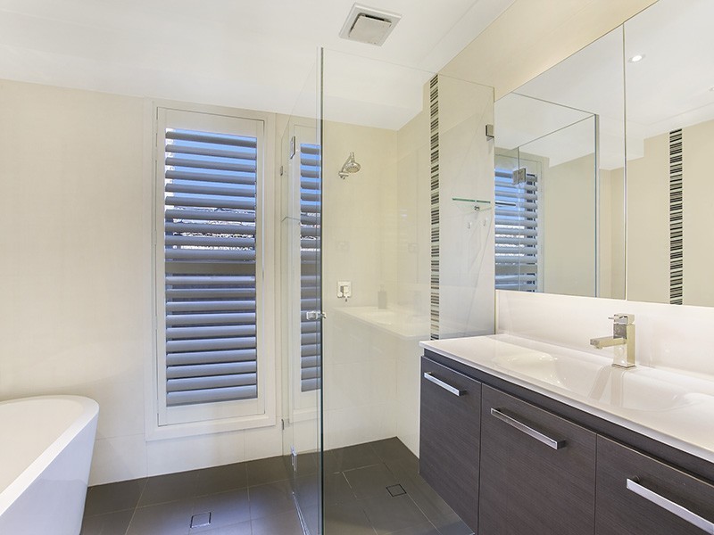 10 Honeyeater Place, Woronora Heights NSW 2233