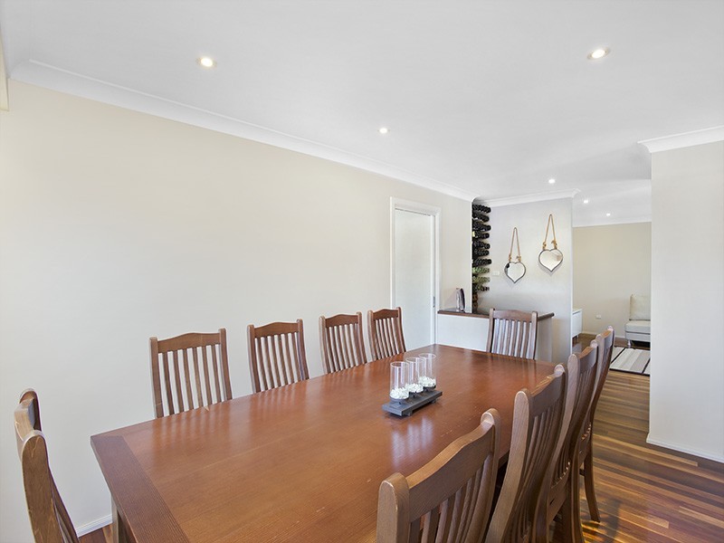 10 Honeyeater Place, Woronora Heights NSW 2233