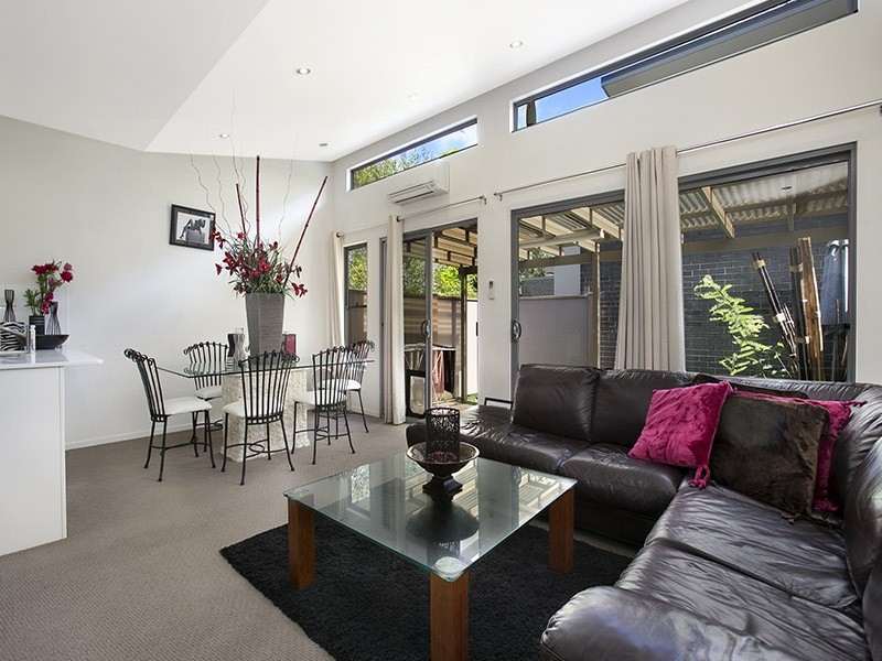 4/9 Fenton Avenue, Caringbah NSW 2229