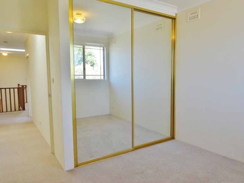 43 Girraween Avenue, Como NSW 2226