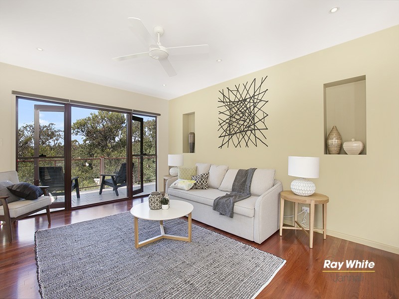 93 Novara Crescent, Como NSW 2226