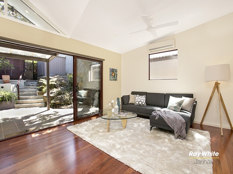 93 Novara Crescent, Como NSW 2226