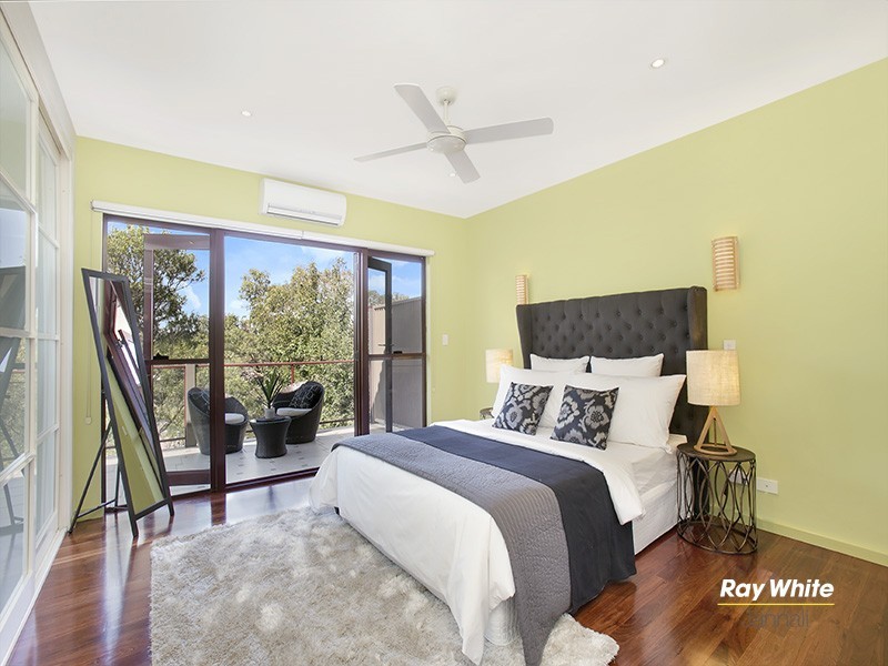 93 Novara Crescent, Como NSW 2226