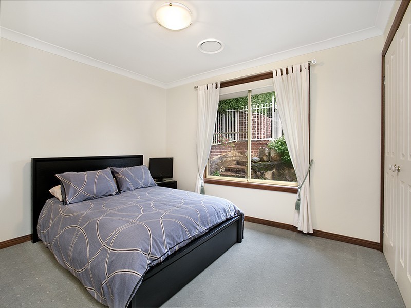 6 Mannikin Drive, Woronora Heights NSW 2233