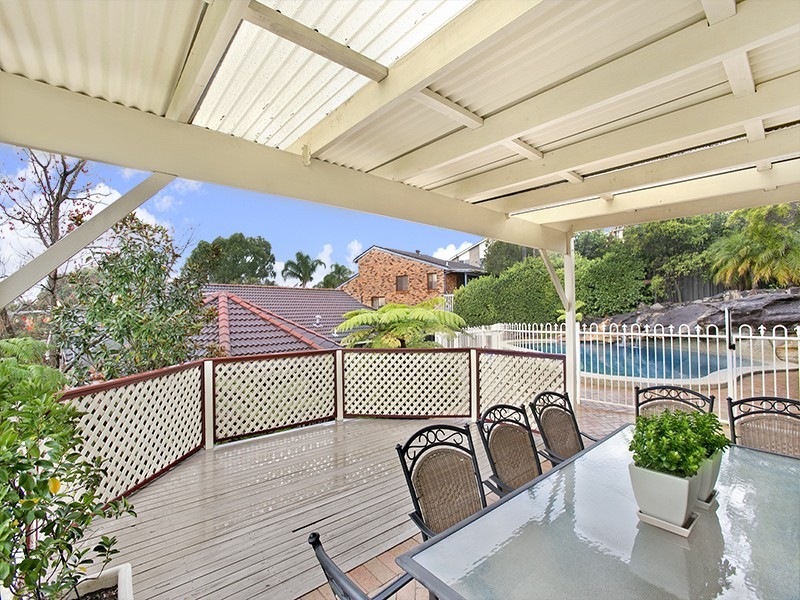 6 Mannikin Drive, Woronora Heights NSW 2233