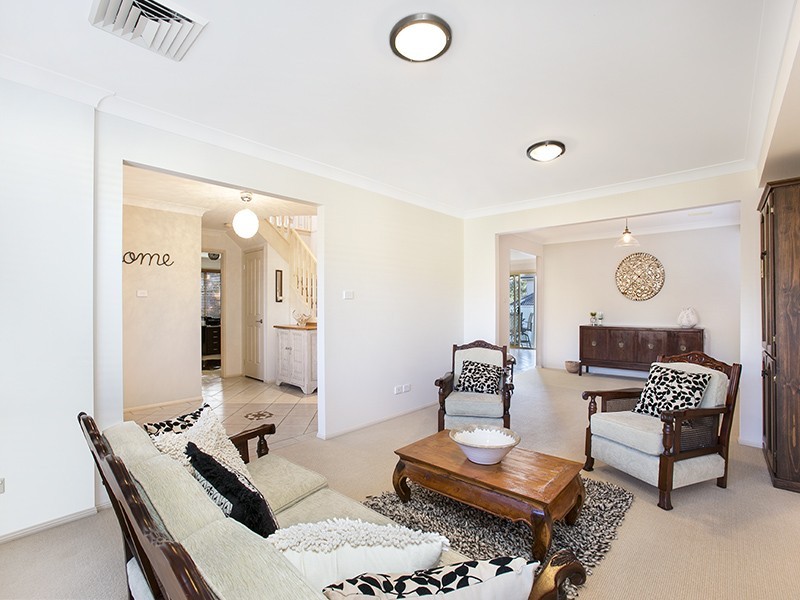 18 Lorikeet Close, Woronora Heights NSW 2233