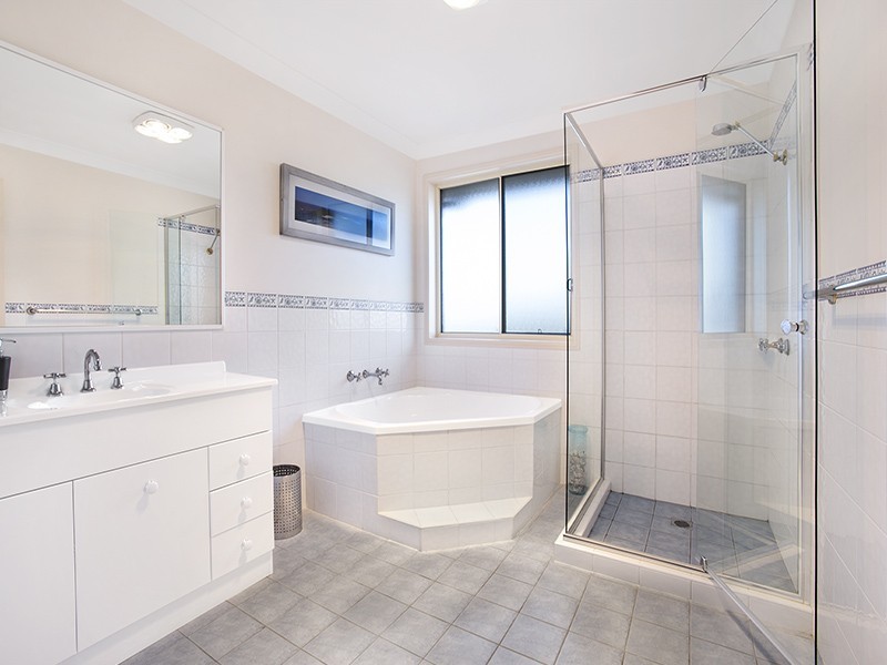 18 Lorikeet Close, Woronora Heights NSW 2233