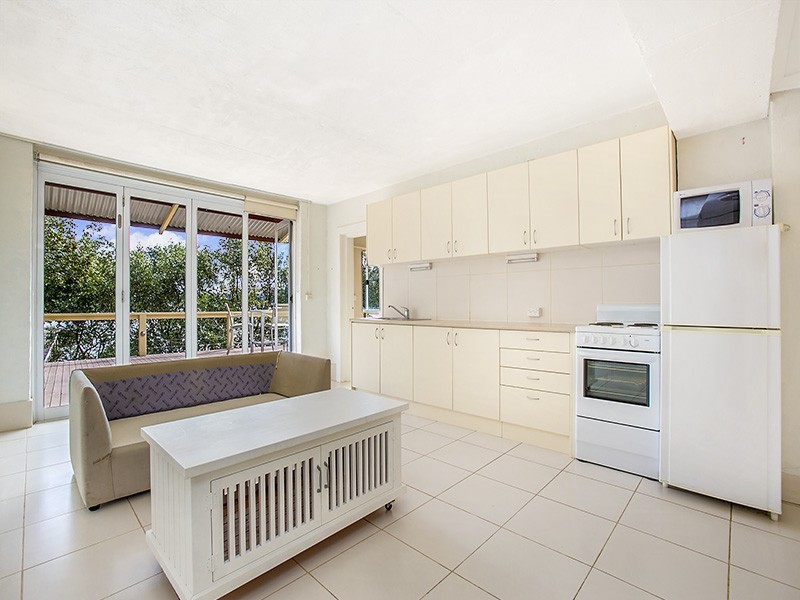 31 Green Point Road, Oyster Bay NSW 2225