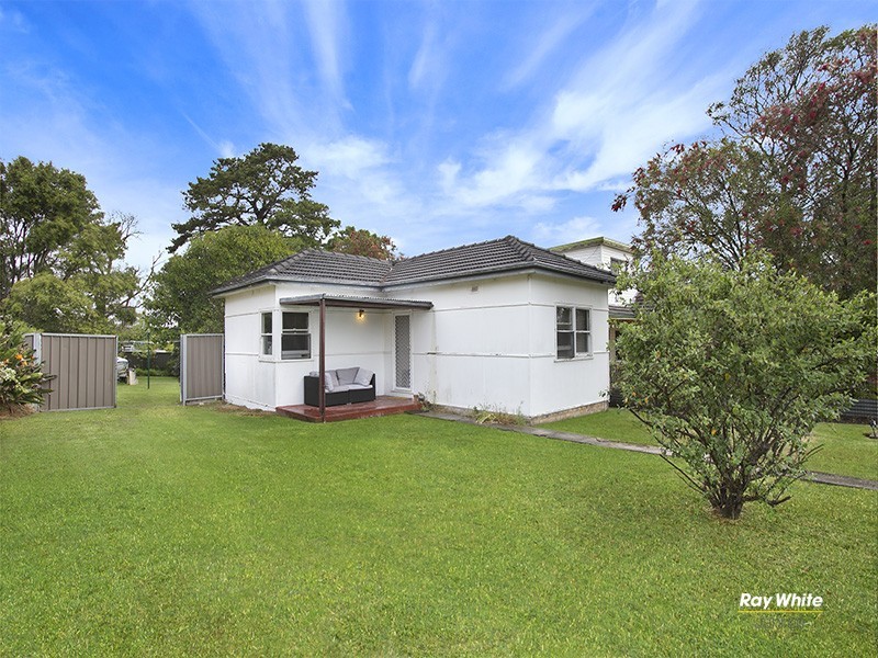60 Fairview Avenue, Engadine NSW 2233