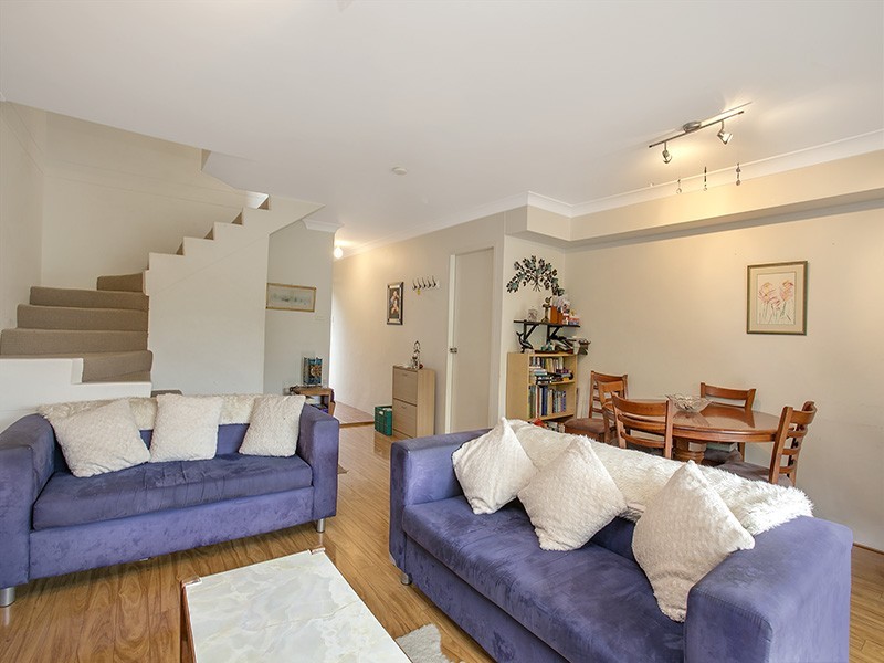 26/28-32 Railway Crescent, Jannali NSW 2226