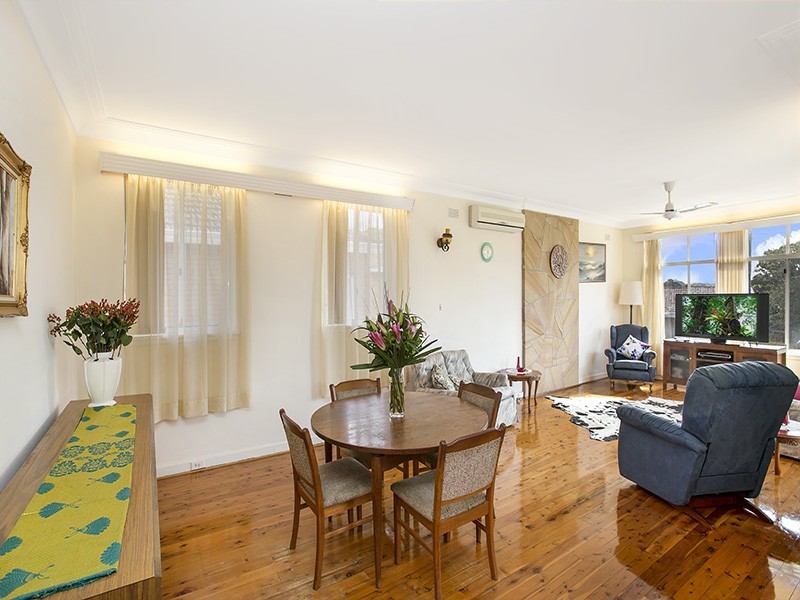 8 Ventura Avenue, Miranda NSW 2228