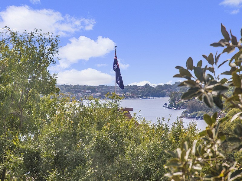 27 Cremona Road, Como NSW 2226