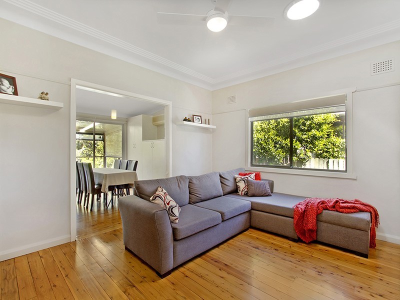 92 Wolger Street, Como NSW 2226