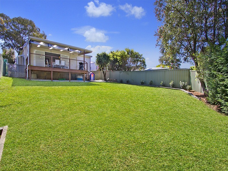 92 Wolger Street, Como NSW 2226