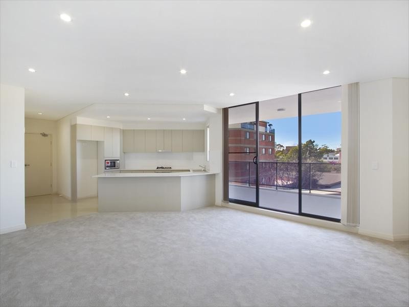 17/10-18 Robertson Street, Sutherland NSW 2232