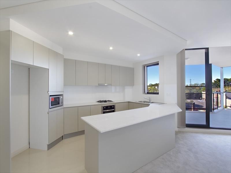 17/10-18 Robertson Street, Sutherland NSW 2232