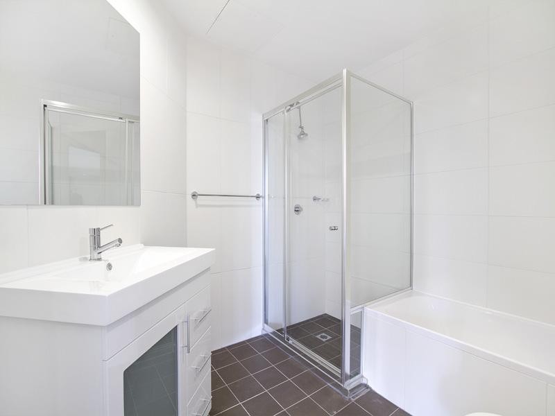 17/10-18 Robertson Street, Sutherland NSW 2232