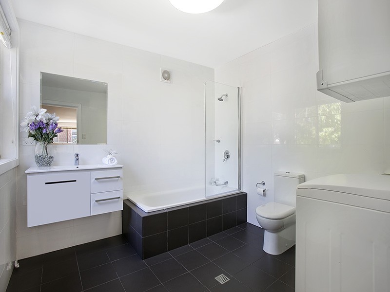 8 Barjadda Avenue, Sylvania NSW 2224