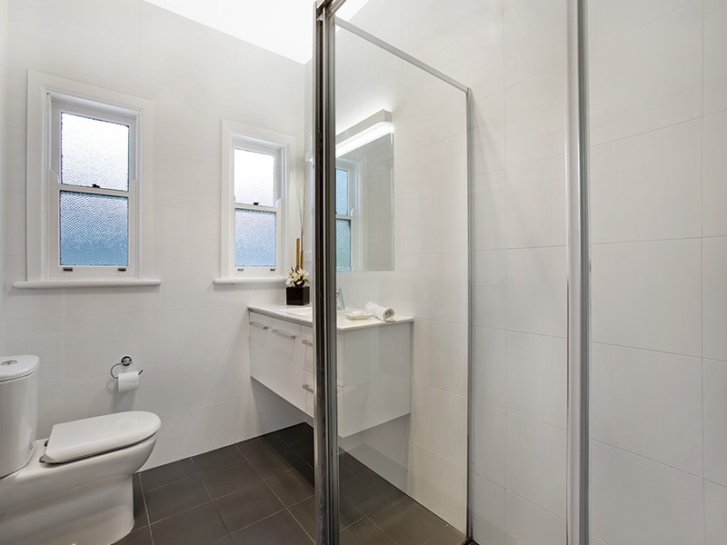 8 Barjadda Avenue, Sylvania NSW 2224