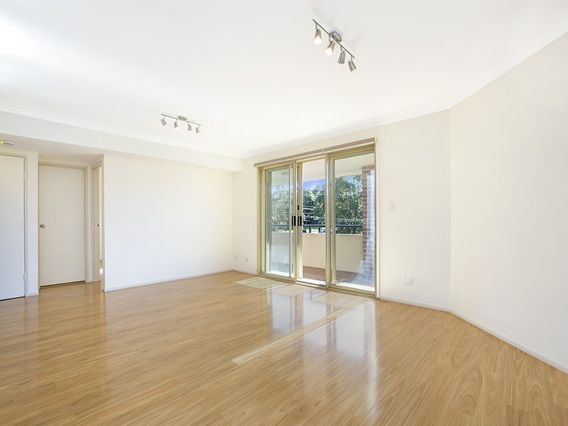 42/494 President Avenue, Kirrawee NSW 2232