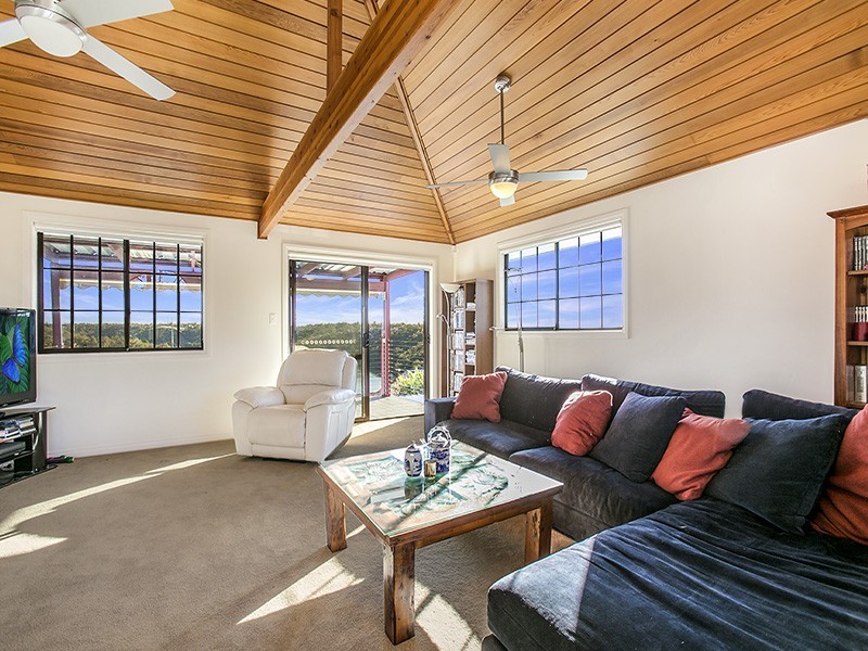 129 Woronora Crescent, Como NSW 2226